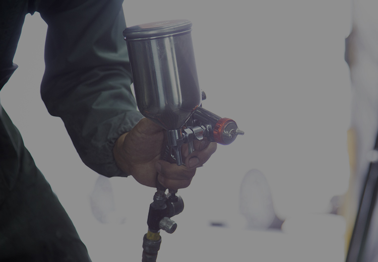 自社施工の安心感、地域に根ざした信頼を